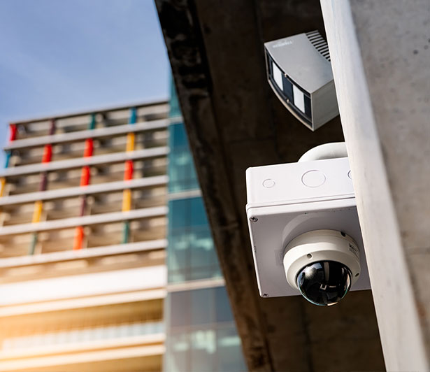 wolf-security-cameras-construction